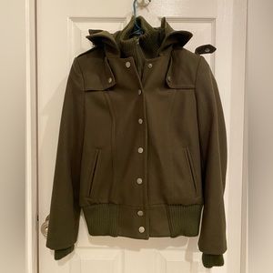 New York and Company Green Bomber Jacket Size 2